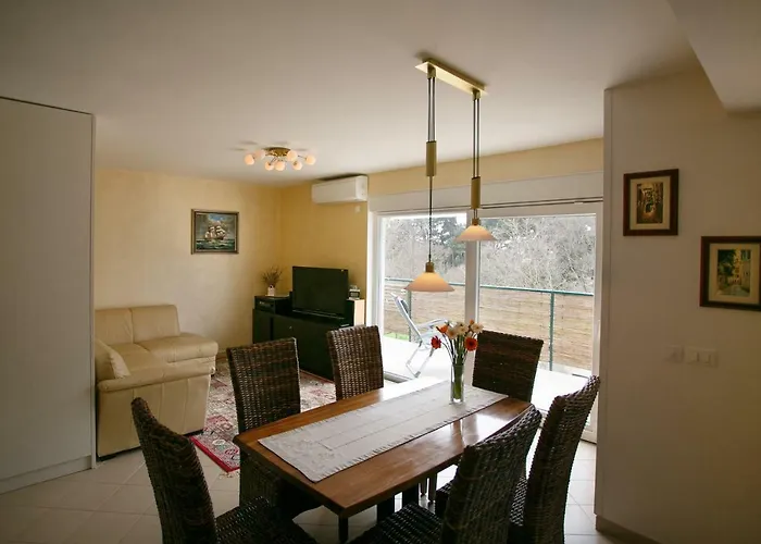 Apartment Laste